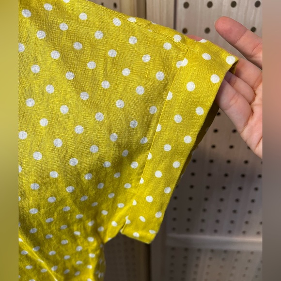 Linen button down - Picture 4 of 6